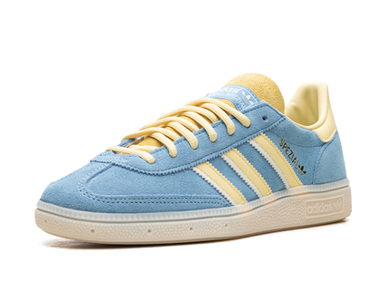 Adidas Handball Spezial Semi Blue Burst Almost Yellow IG6276 SneakerMood Front three-quarter view