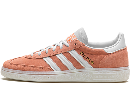 Adidas Handball Spezial Wonder Clay Almost Blue IG6275 SneakerMood Side view, toe pointing left