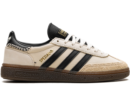 Adidas Handball Spezial Wonder White Black (Women's) IE3698 SneakerMood Side view, toe pointing right