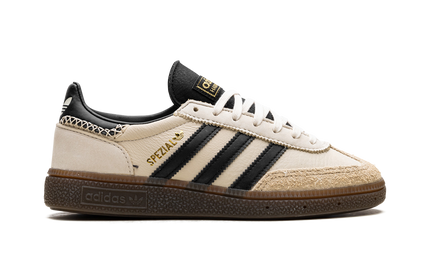 Adidas Handball Spezial Wonder White Black (Women's) IE3698 SneakerMood Side view, toe pointing right