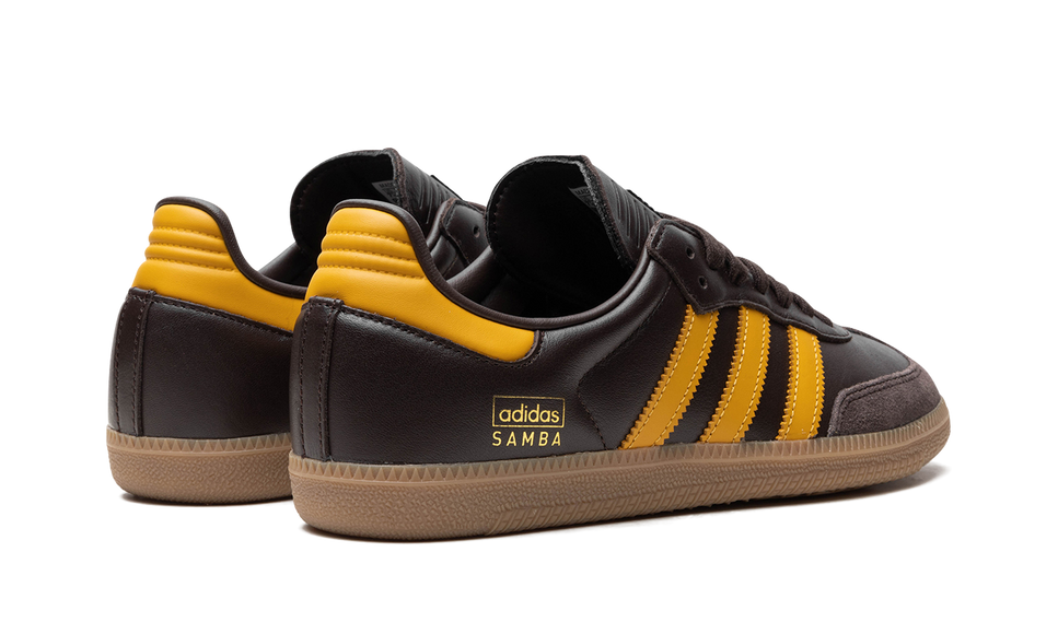Adidas Samba OG Dark Brown Preloved Yellow IG6174 SneakerMood Pair, rear three-quarter view