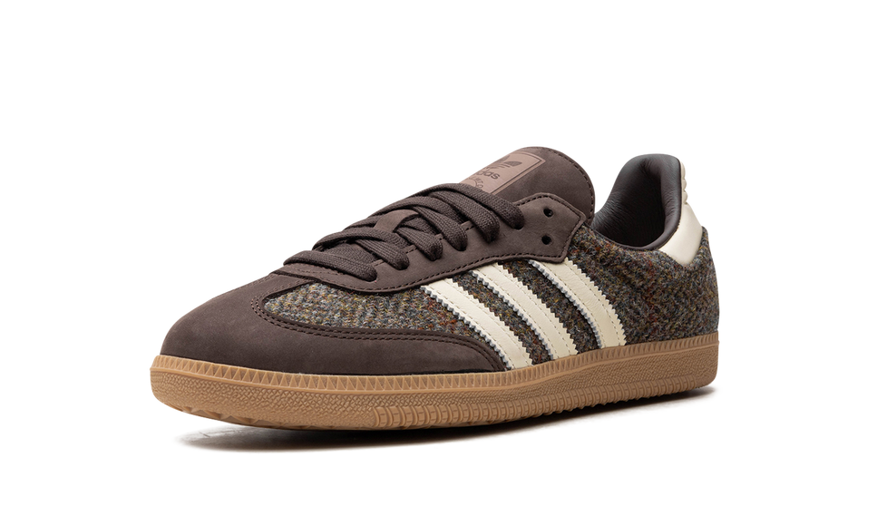 Adidas Samba OG Dark Brown Tweed ID1450 SneakerMood Front three-quarter view