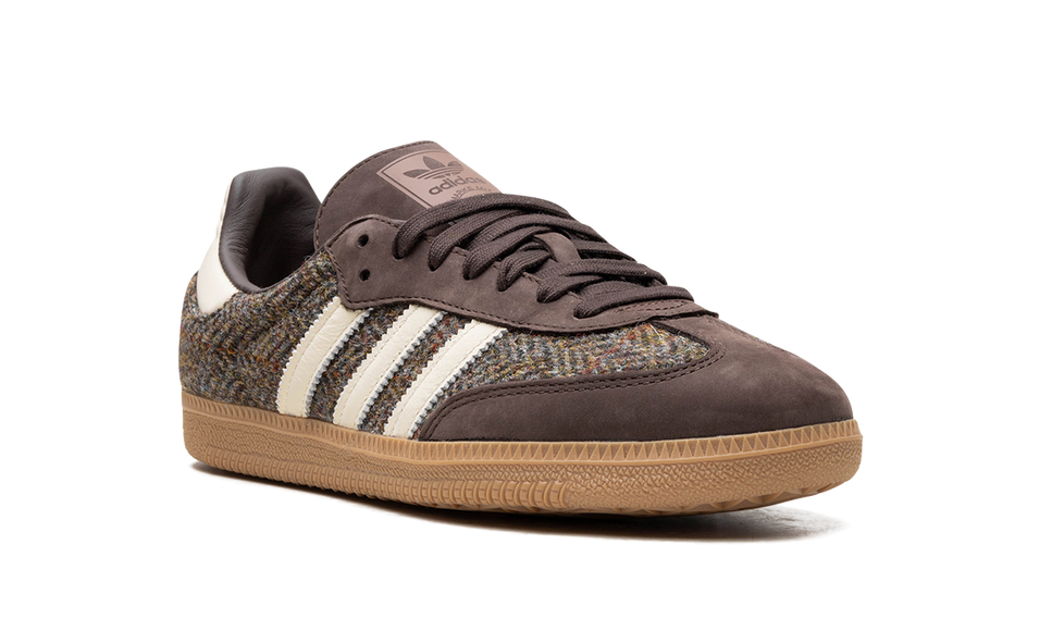 Adidas Samba OG Dark Brown Tweed ID1450 SneakerMood Front three-quarter view