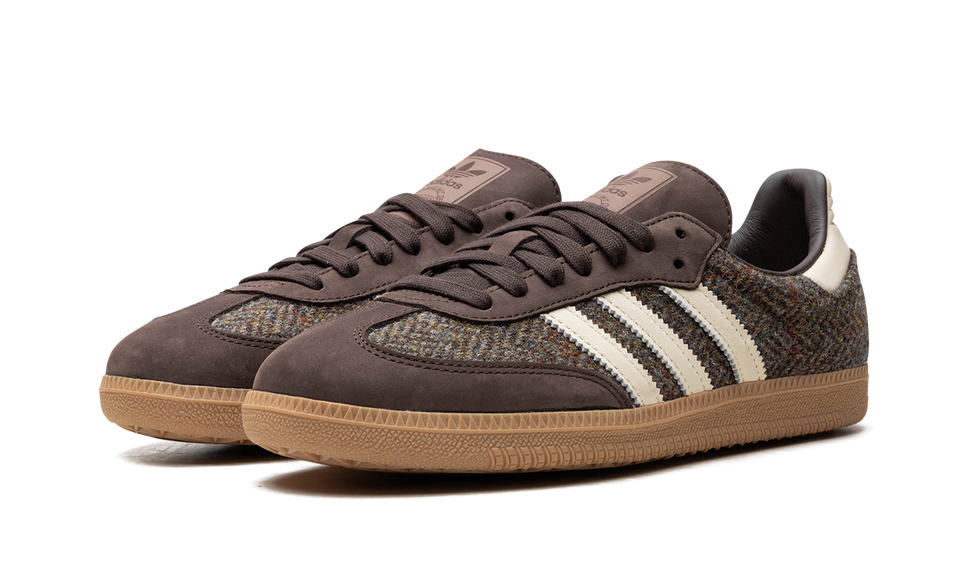 Adidas Samba OG Dark Brown Tweed ID1450 SneakerMood Pair, front three-quarter view