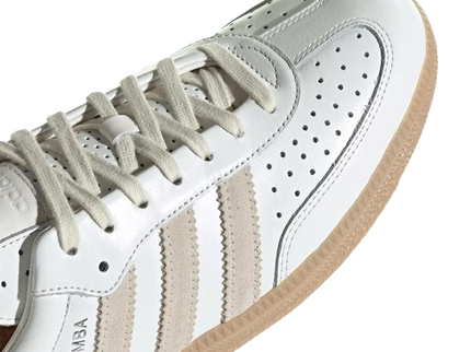 Adidas Samba OG "Magic Beige" IG1376 SneakerMood Upper detail