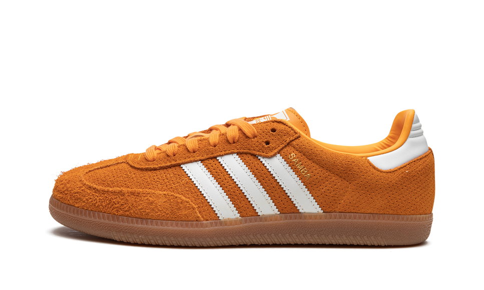 Adidas Samba OG Orange Rush Gum HP7898 SneakerMood Side view, toe pointing left
