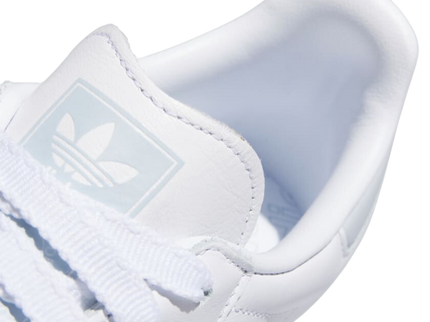 Adidas Samba OG White Halo Blue Gum IE0877 SneakerMood Laces and tongue detail