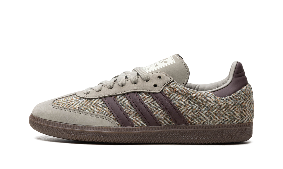 Adidas Samba OG Wonder Beige Tweed ID1449 SneakerMood Side view, toe pointing left