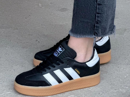 Adidas Samba XLG Black Gum IE1379 SneakerMood On-foot view