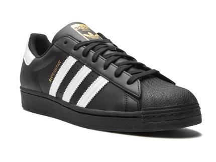 Adidas Superstar Core Black Cloud White Gold EG4959 SneakerMood Front three-quarter view
