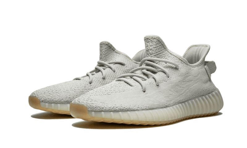 Adidas Yeezy Boost 350 V2 Sesame F99710 SneakerMood Pair, front three-quarter view