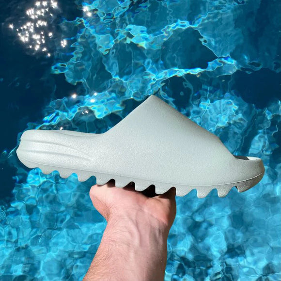 Adidas Yeezy Slide Salt ID5480 SneakerMood Lifestyle view