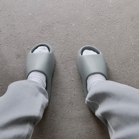 Adidas Yeezy Slide Salt ID5480 SneakerMood Lifestyle view