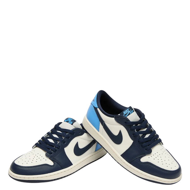 Air Jordan 1 Low Obsidian UNC