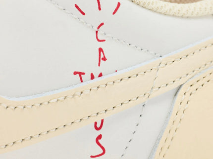 Air Jordan 1 Retro Low OG SP Travis Scott Shy Pink IQ7604-100 SneakerMood Cactus Jack Detail