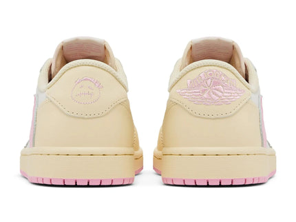 Air Jordan 1 Retro Low OG SP Travis Scott Shy Pink IQ7604-100 SneakerMood Paar von hinten