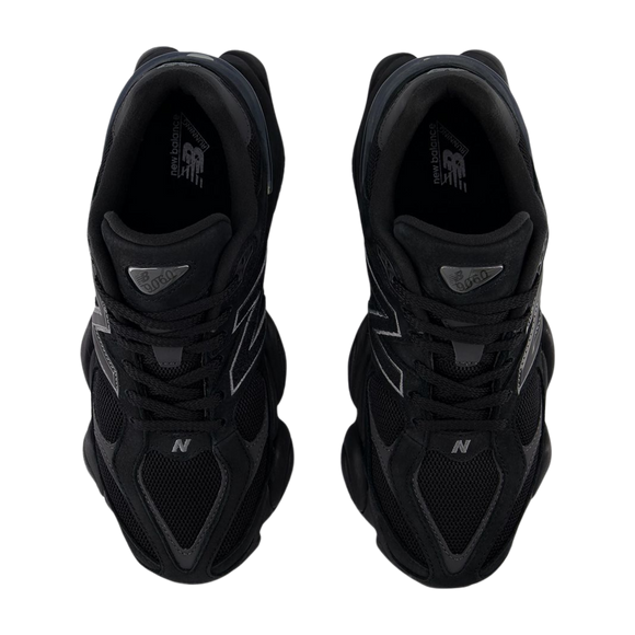 New Balance 9060 Triple Black