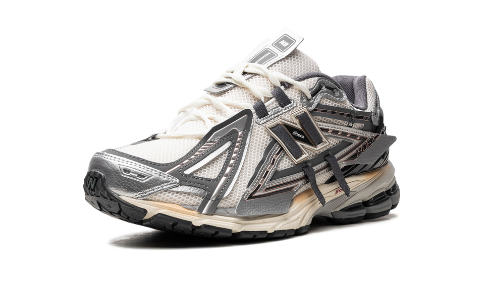 New Balance 1906A Tech Explosion M1906AD SneakerMood Front three-quarter view