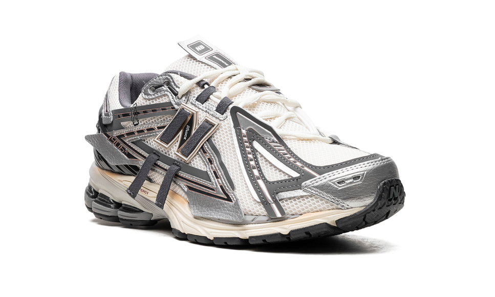 New Balance 1906A Tech Explosion M1906AD SneakerMood Front three-quarter view