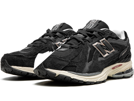 New Balance 1906D Protection Pack Black M1906DD SneakerMood Pair, front three-quarter view