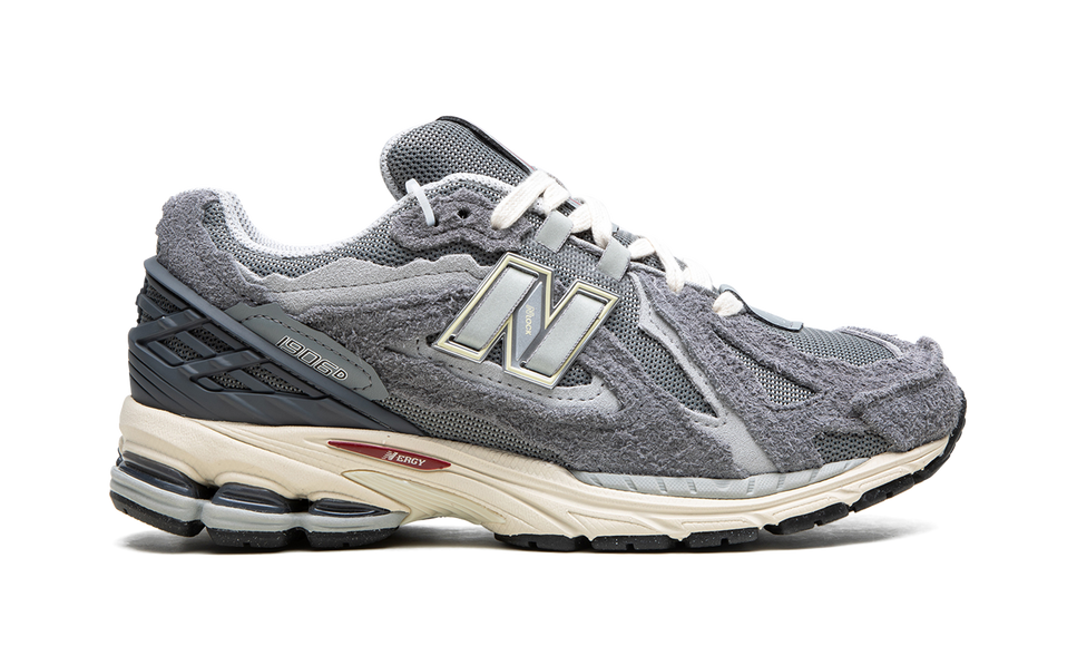 New Balance 1906D Protection Pack Harbor Grey M1906DA SneakerMood Side view, toe pointing right