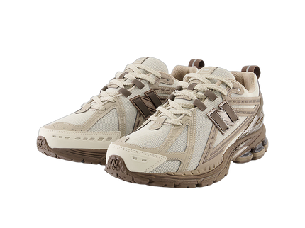 New Balance 1906R Driftwood Dark Mushroom M1906RHD SneakerMood Pair, front three-quarter view
