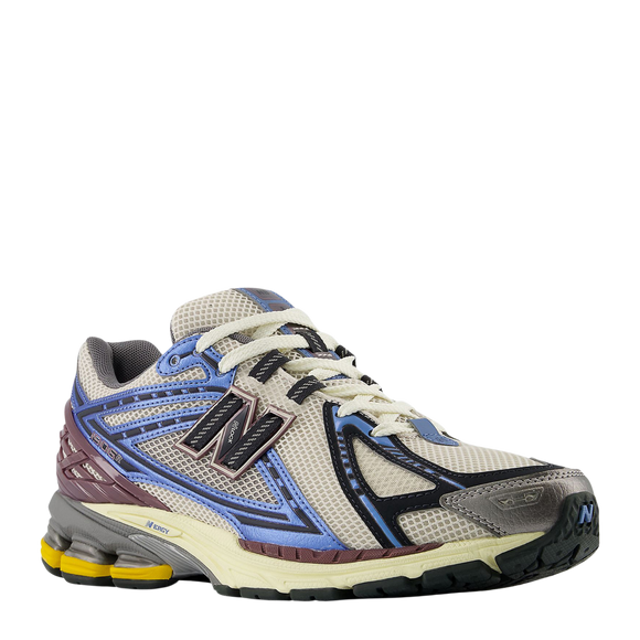 New Balance 1906R Moonbeam - SneakerMood 