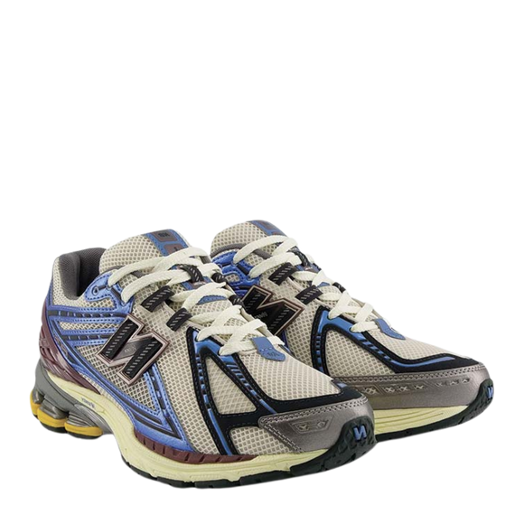 New Balance 1906R Moonbeam - SneakerMood 