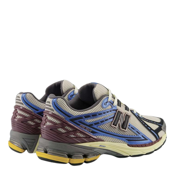 New Balance 1906R Moonbeam - SneakerMood 
