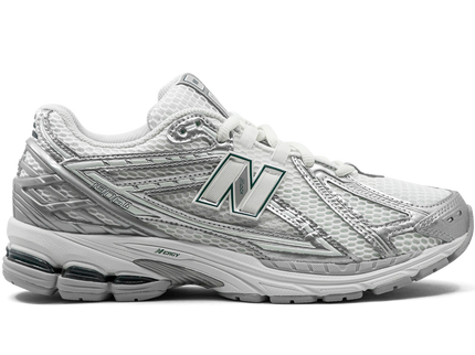 New Balance 1906R Silver Metallic Sea Salt M1906REE SneakerMood Side view, toe pointing right