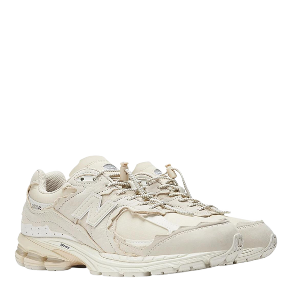 New Balance 2002R 'Cream' - Ripstop Protection Pack - SneakerMood 