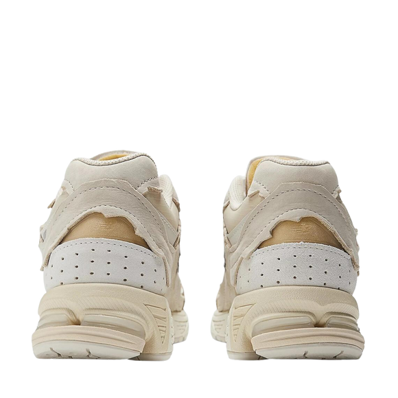 New Balance 2002R 'Cream' - Ripstop Protection Pack - SneakerMood 