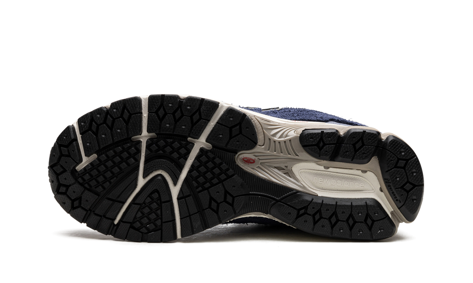 New Balance 2002R Protection Pack Navy Grey M2002RDK SneakerMood Outsole view