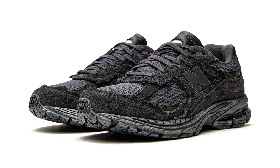 New Balance 2002R Protection Pack Phantom M2002RDB SneakerMood Pair, front three-quarter view