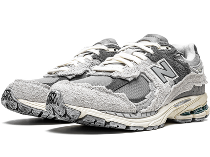New Balance 2002R Protection Pack Rain Cloud M2002RDA SneakerMood Pair, front three-quarter view