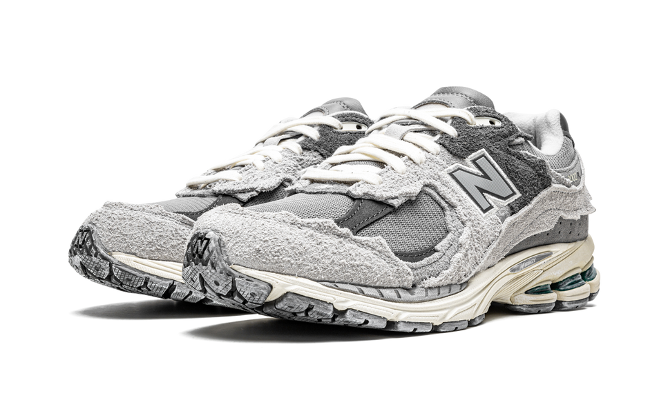 New Balance 2002R Protection Pack Rain Cloud M2002RDA SneakerMood Pair, front three-quarter view