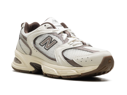 New Balance 530 Turtledove Mushroom MR530ASM SneakerMood Front three-quarter view