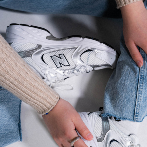 New Balance 530 White Silver Navy - SneakerMood 