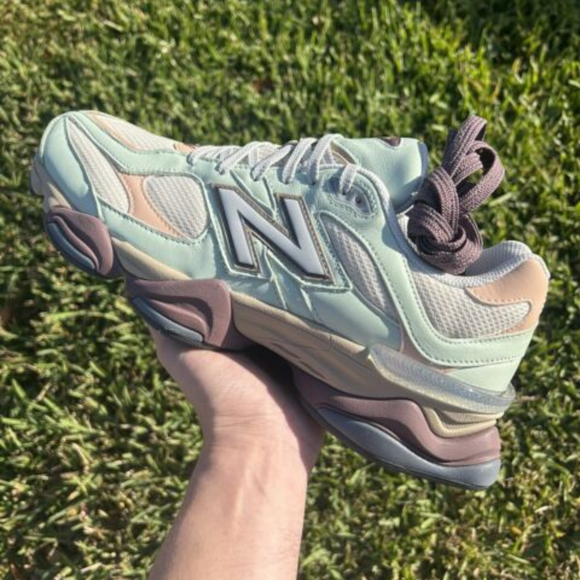 New Balance 9060 Clay Ash - SneakerMood 