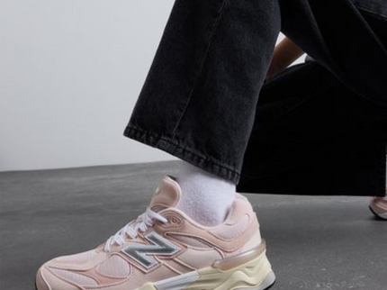 New Balance 9060 Crystal Pink