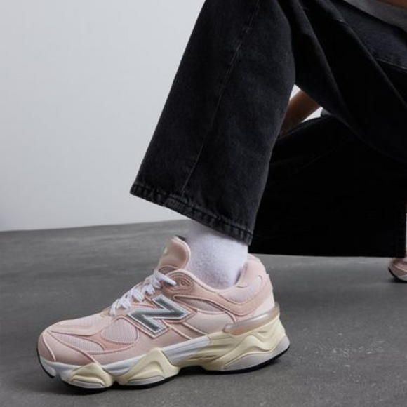 New Balance 9060 Crystal Pink