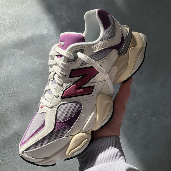New Balance 9060 Magenta - SneakerMood 