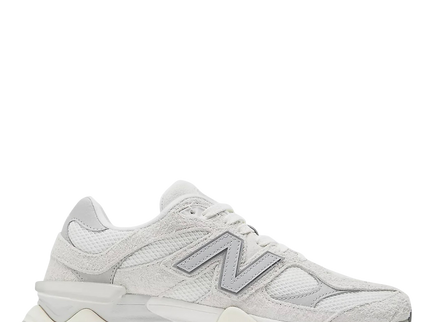 New Balance 9060 Moonbeam Sea Salt - SneakerMood 