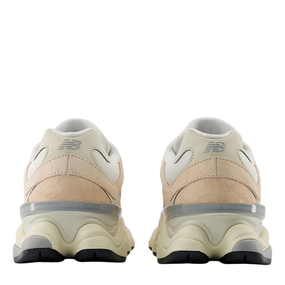 New Balance 9060 Vintage Rose