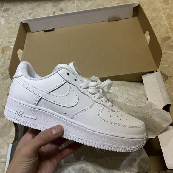 Nike Air Force 1 Low '07 White