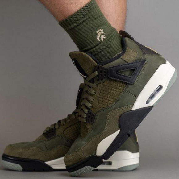 Nike Air Jordan 4 Craft 'Medium Olive' - SneakerMood 