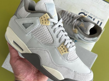 Nike Air Jordan 4 Craft "Photon Dust"