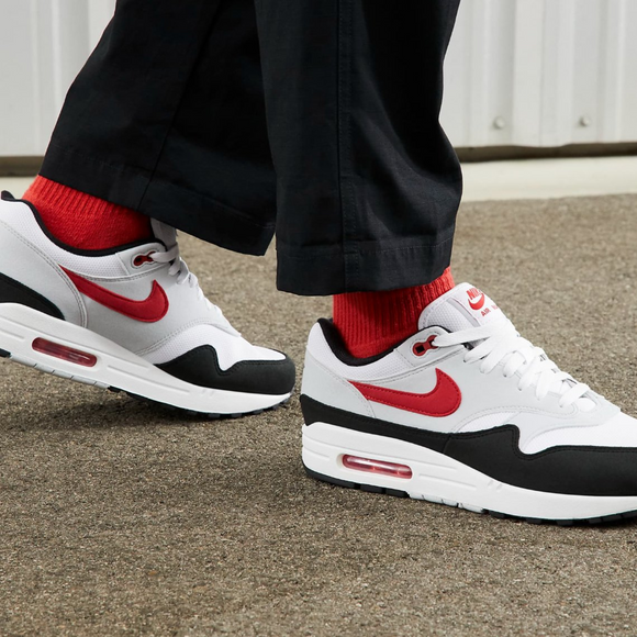 Nike Air Max 1 Chili 2023 - SneakerMood 