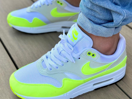 Nike Air Max 1 'Volt" - SneakerMood 