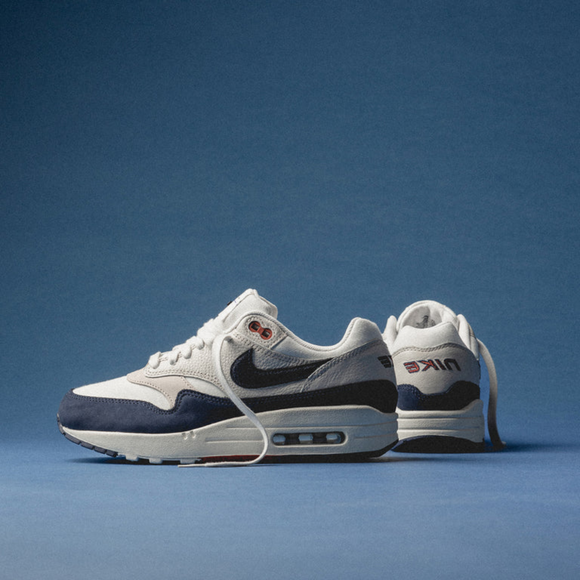 Nike Air Max 1 WMNS LX 'Obsidian' - SneakerMood 